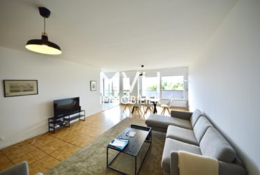 Appartement rénové 9ème étage avec vue Jet d'eau et Montblanc