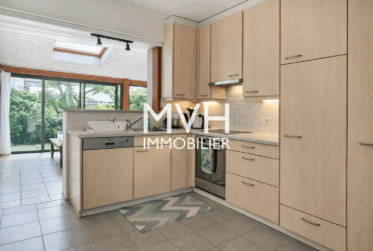 Maison individuelle avec jardin arboré