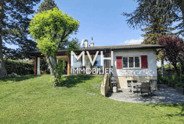 Maison individuelle avec jardin arboré