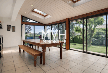 Maison individuelle avec jardin arboré