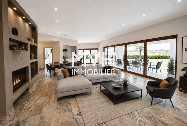 Villa d’architecte 9 pièces dans écrin de verdure
