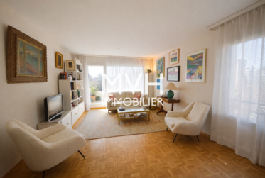 Appartement au calme vue Jet d'eau aux Tulipiers