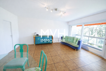 Appartement 3 pièces au calme avec piscine